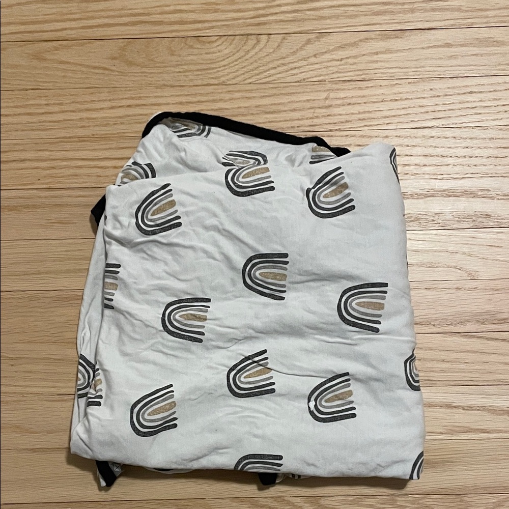 Kyte BABY Cream and Black Rainbow Print Blanket